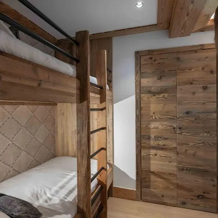 Appartement 1850: Triplex Luxe, 5 Ch, Sauna, Parking - Fr-1-564-120 *