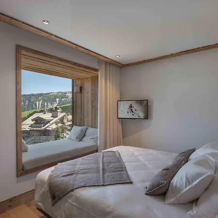 1850: Triplex Luxe, 5 Ch, Sauna, Parking - Fr-1-564-120 Appartement *